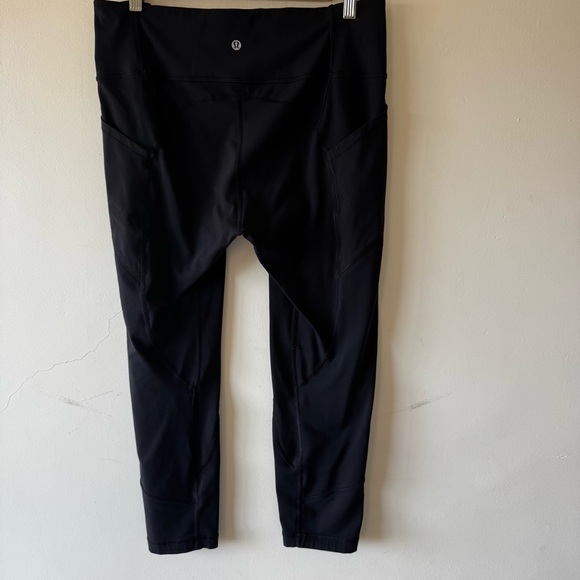 Lululemon all the right places crop ll 23” black - Picture 5 of 8